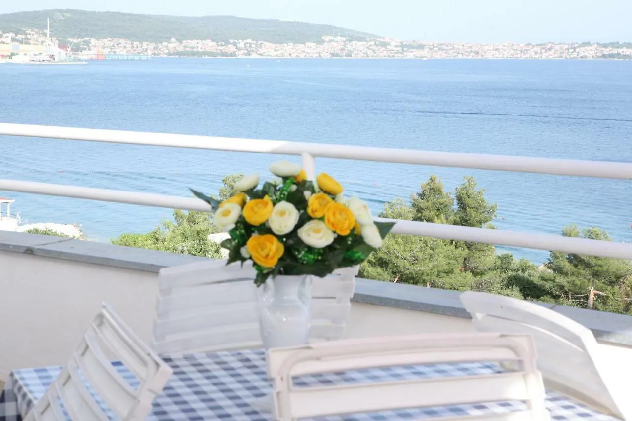 Rooms And Apartments Kurtovic Trogir 3*, Seget Donji